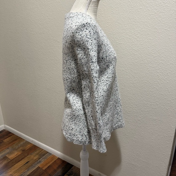 Banana Republic Marled V-Neck Tunic Sweater - Size Medium - Picture 6 of 16